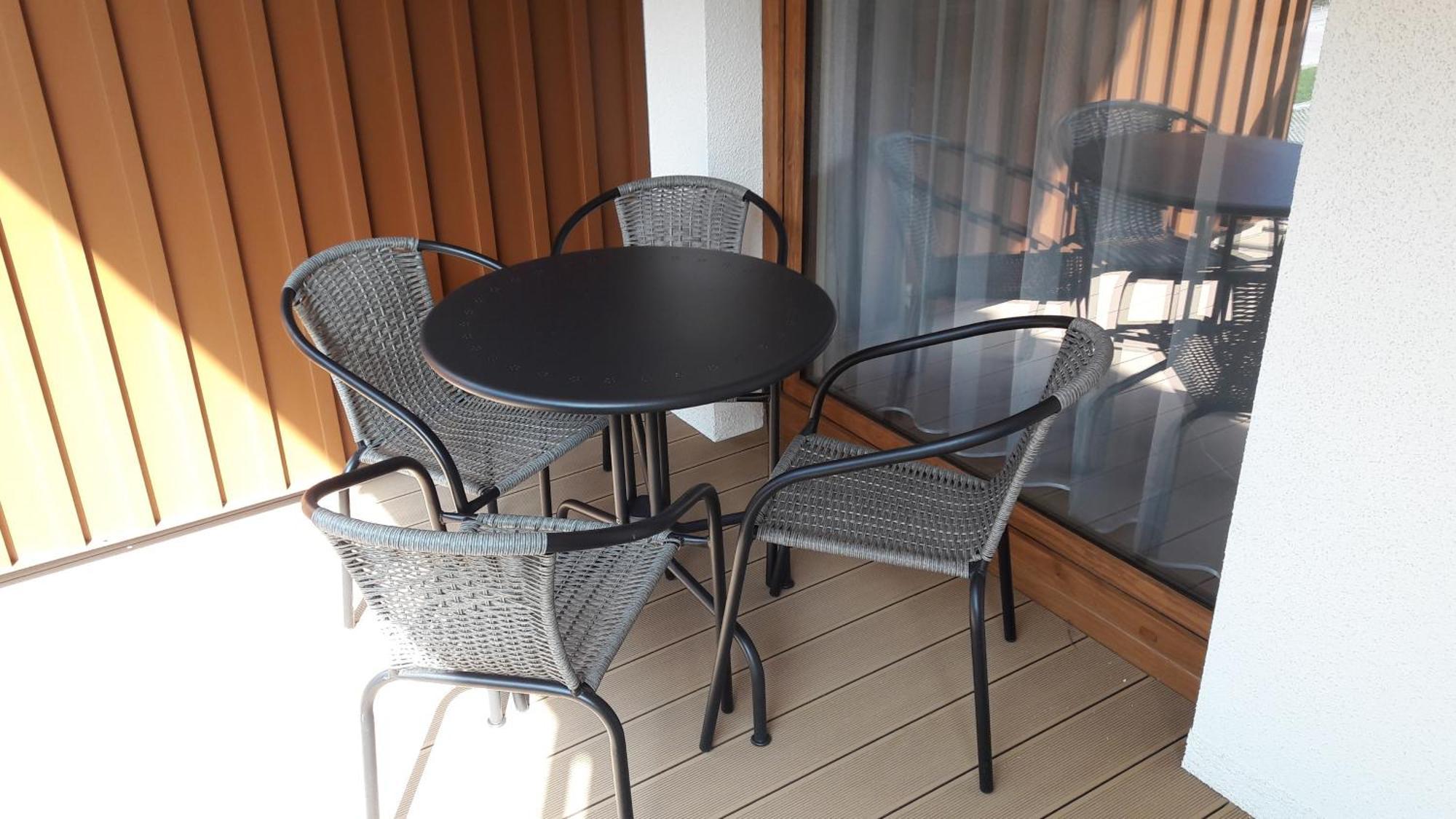 Apartament Spoko, Basen, Sauna, Aneks Kuchenny, Morze 300M Kolobrzeg Bagian luar foto